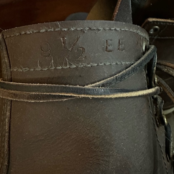 JK Boots 300 - 9.5 EE - Picture 5 of 13